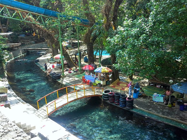 Wisata Air Jernih Alami Di Umbul Cokro Tulung